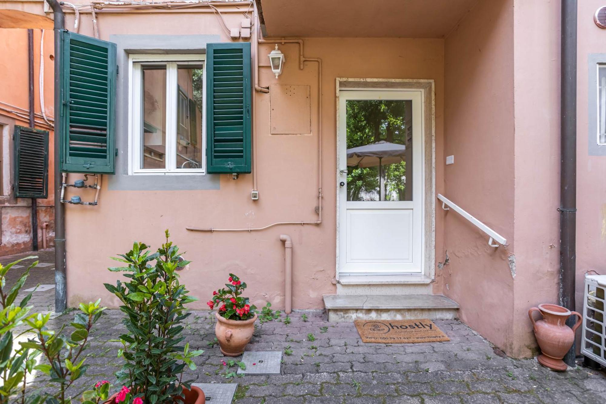 Hostly-Garden House San Lorenzo-Few Steps To Tower Pisa Buitenkant foto