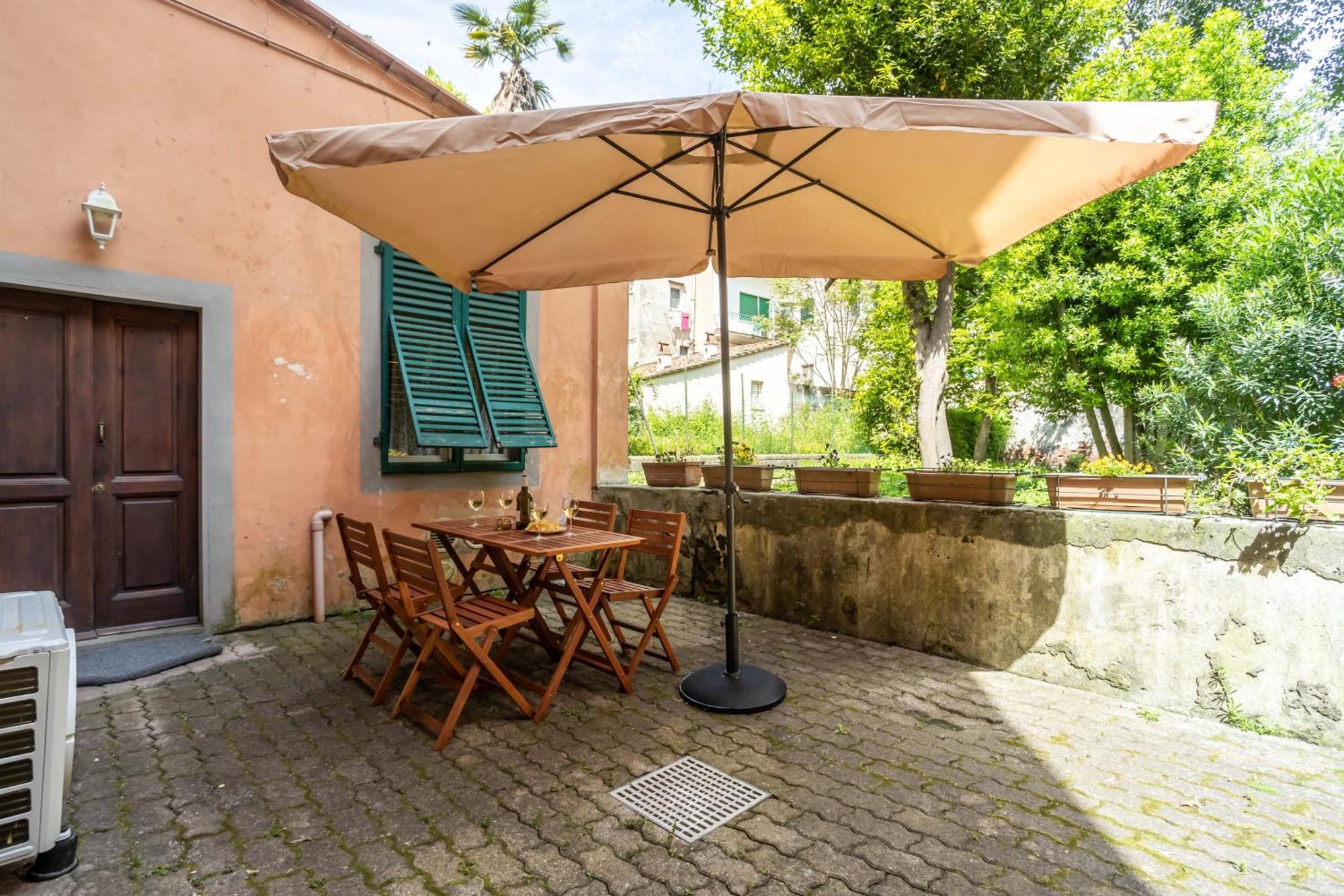 Hostly-Garden House San Lorenzo-Few Steps To Tower Pisa Buitenkant foto